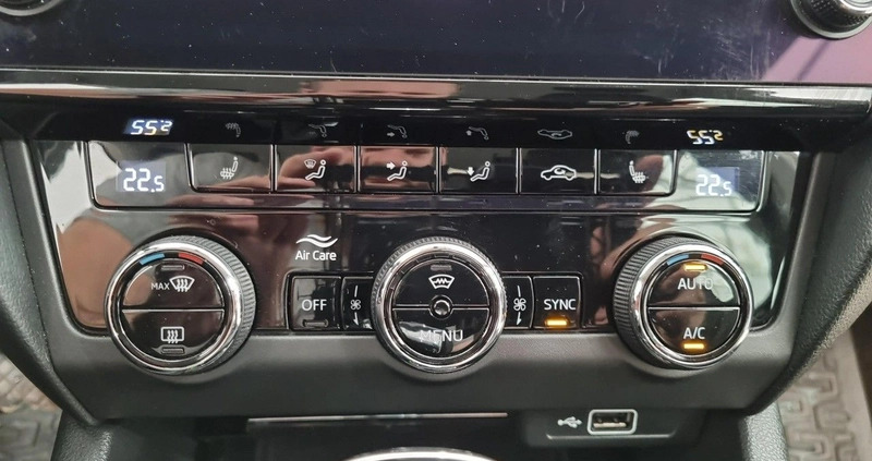 Skoda Octavia cena 55900 przebieg: 181638, rok produkcji 2018 z Tuczno małe 301